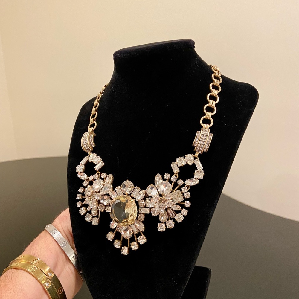 NWT preppy luxury J. Crew Vintage Inspired Crystal Statement Necklace - Picture 6 of 13